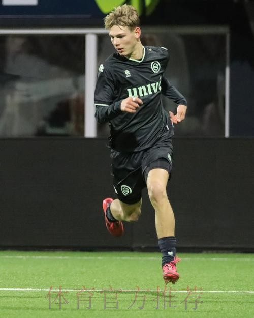 马卡:卢宁不在安帅计划 若球员留队只能当三号门